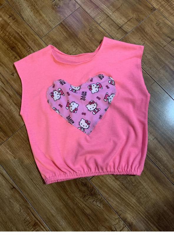 Heart tee, flat