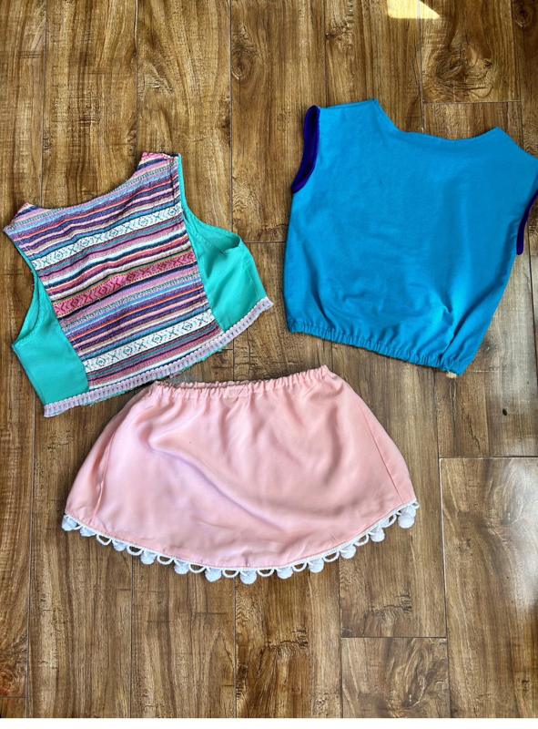 Pom-pom skirt set, flat